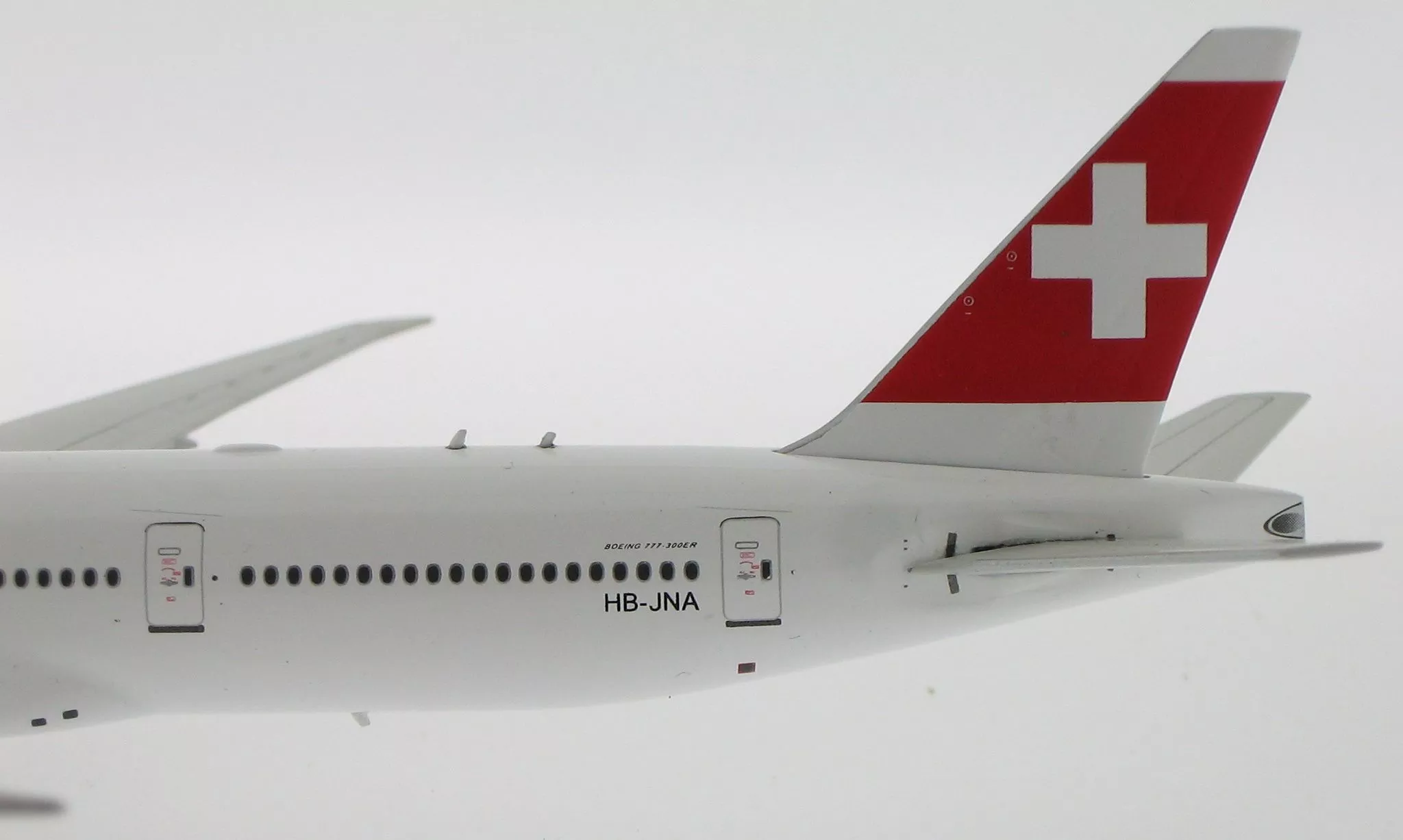 Boeing 777-300ER Swiss HB-JNA