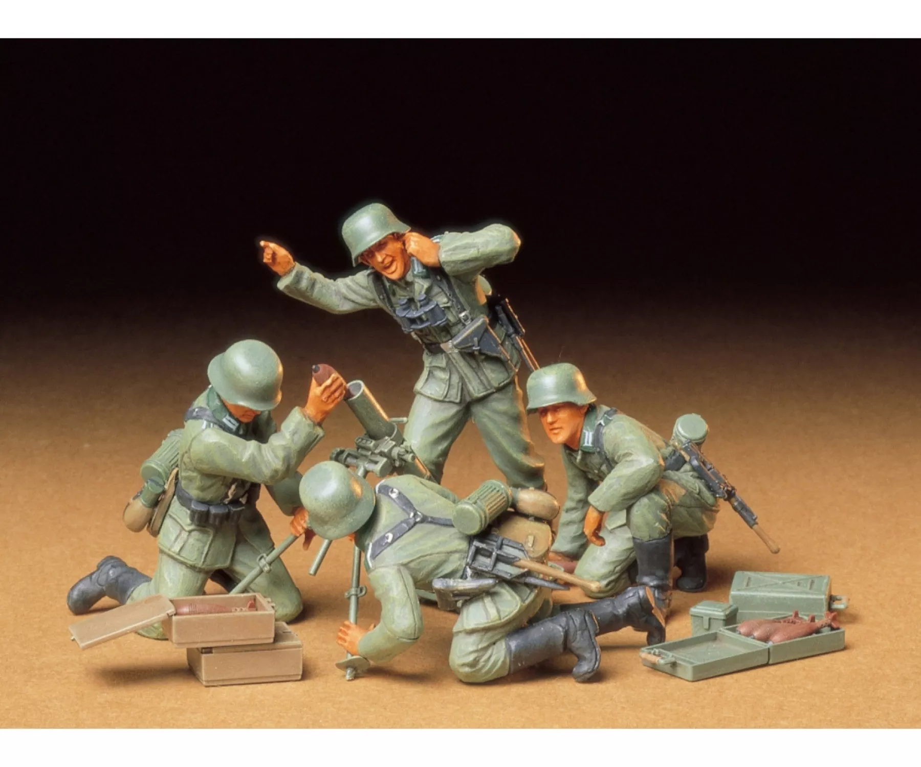 Tamiya 35193 1:35 German infantry mortar team WW II