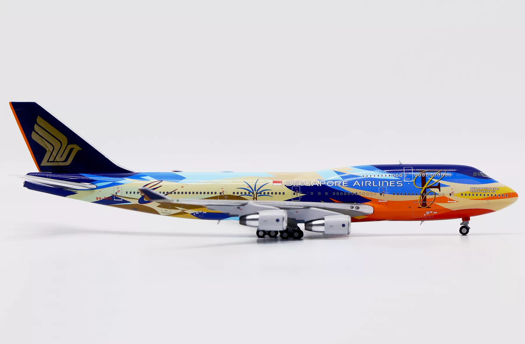 Diecast 1:400  B747-400 Singapore 9V-SPK