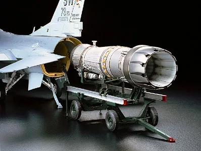 Tamiya 60315 1:32 F-16CJ
