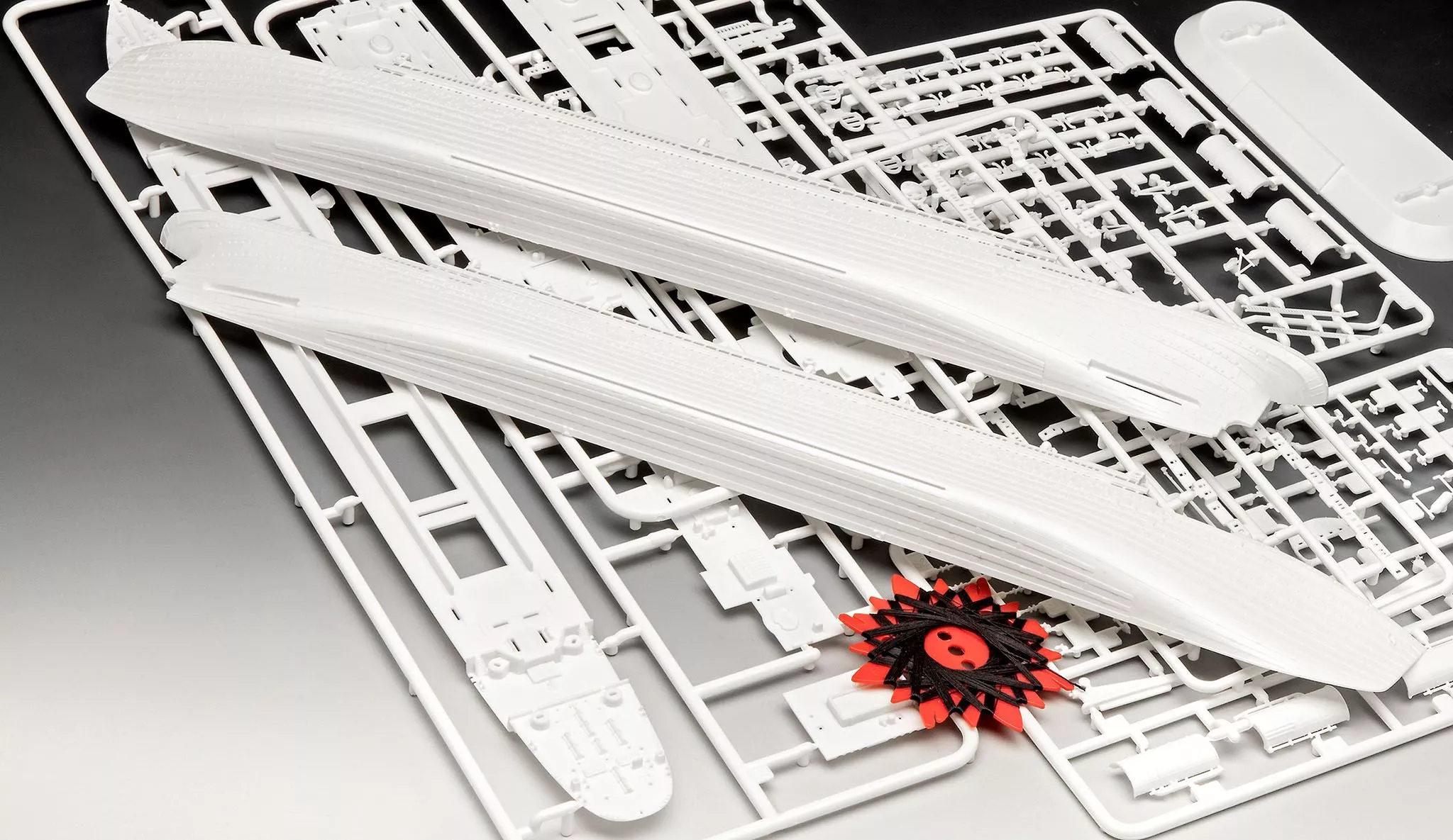 Revell 5210 1:700 R.M.S Titanic