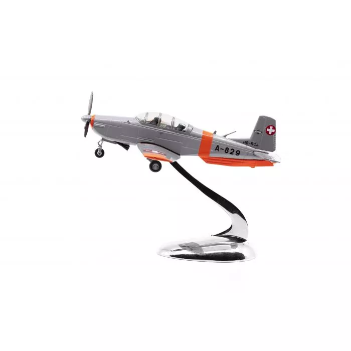 ACE 1301 1:72 PilatisP-3 A-829 HB-RCJ; musée de Altenrhein, avec pied en métal