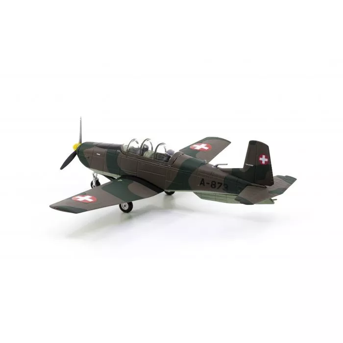 ACE 1302 1:72 Pilatus P-3 A-873 HB-RCL; avec camouflage et pied en métal