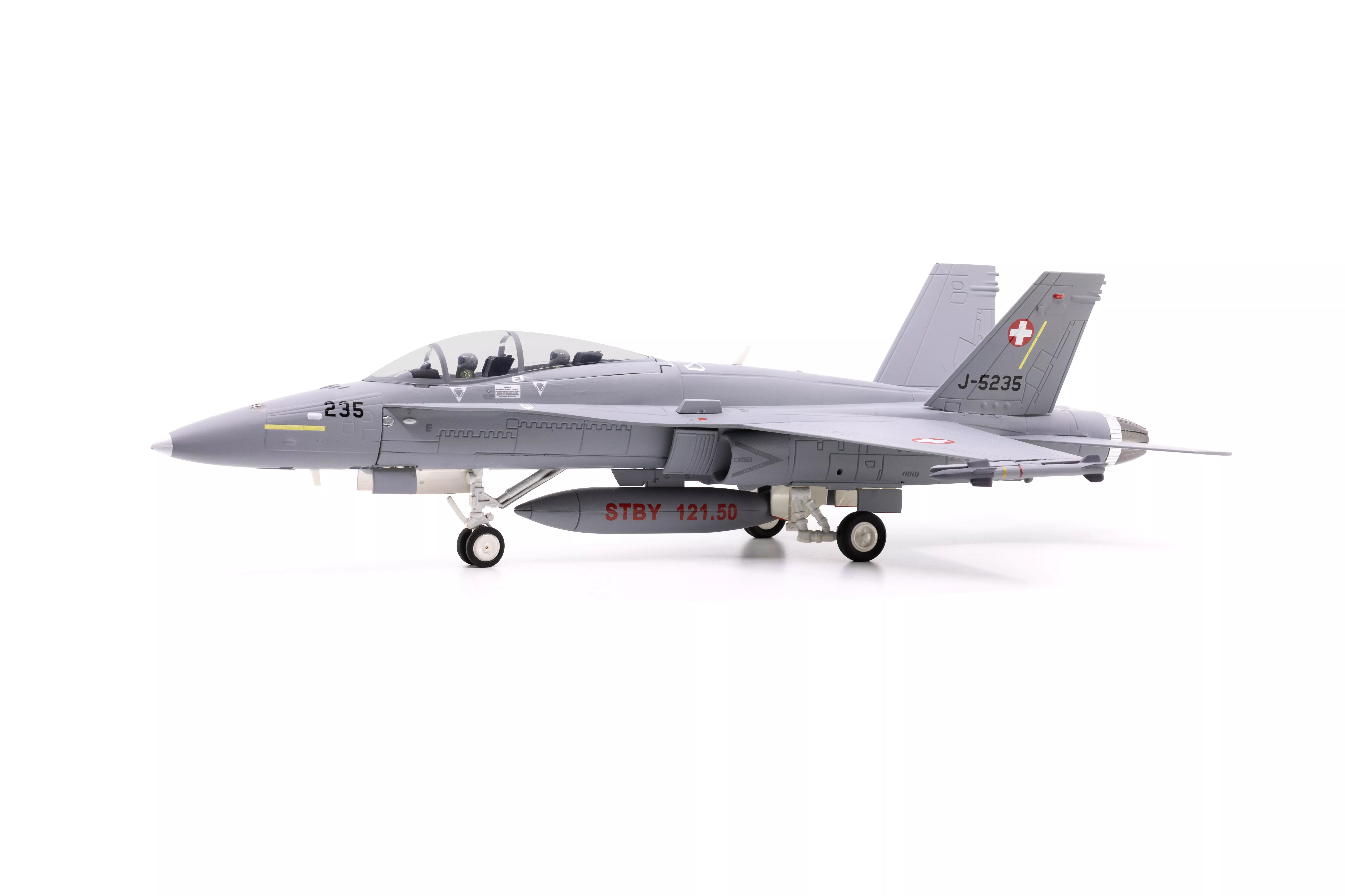 ACE 1809 1:72 F-A-18 DD Hornet J-5235