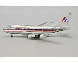 Boeing 747SP 1:400 American Airlines N 602AA