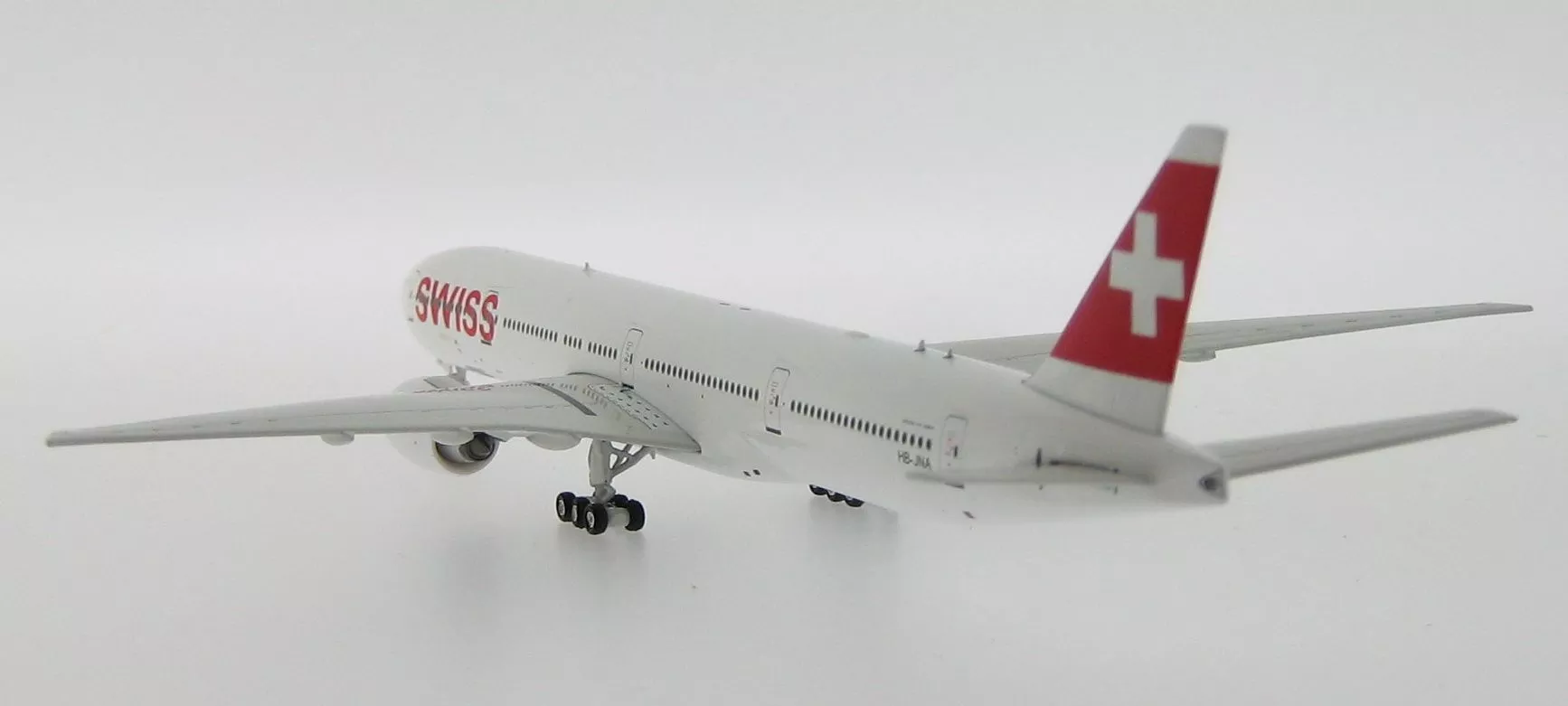 Boeing 777-300ER Swiss HB-JNA