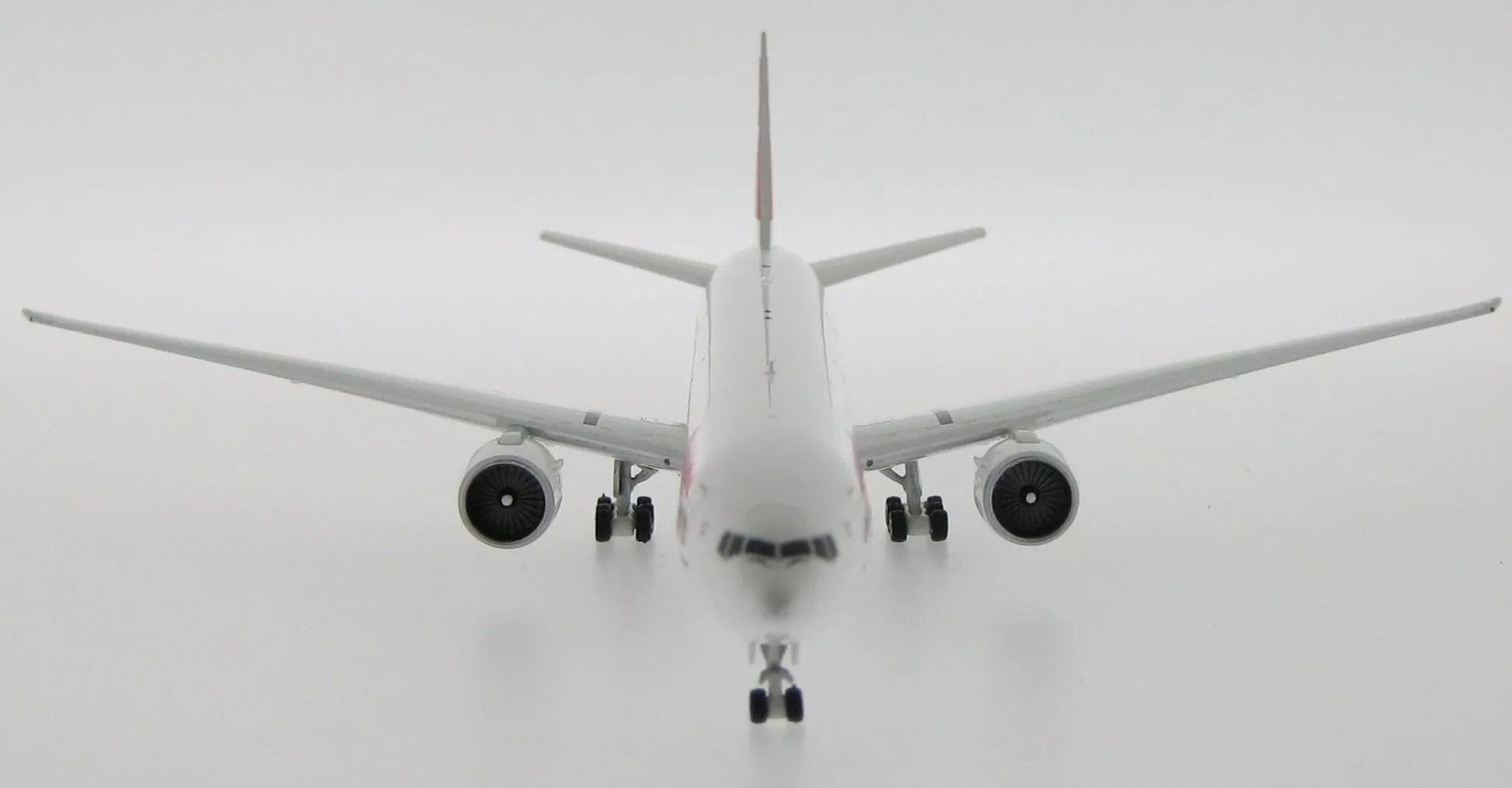 Boeing 777-300ER Swiss HB-JNA