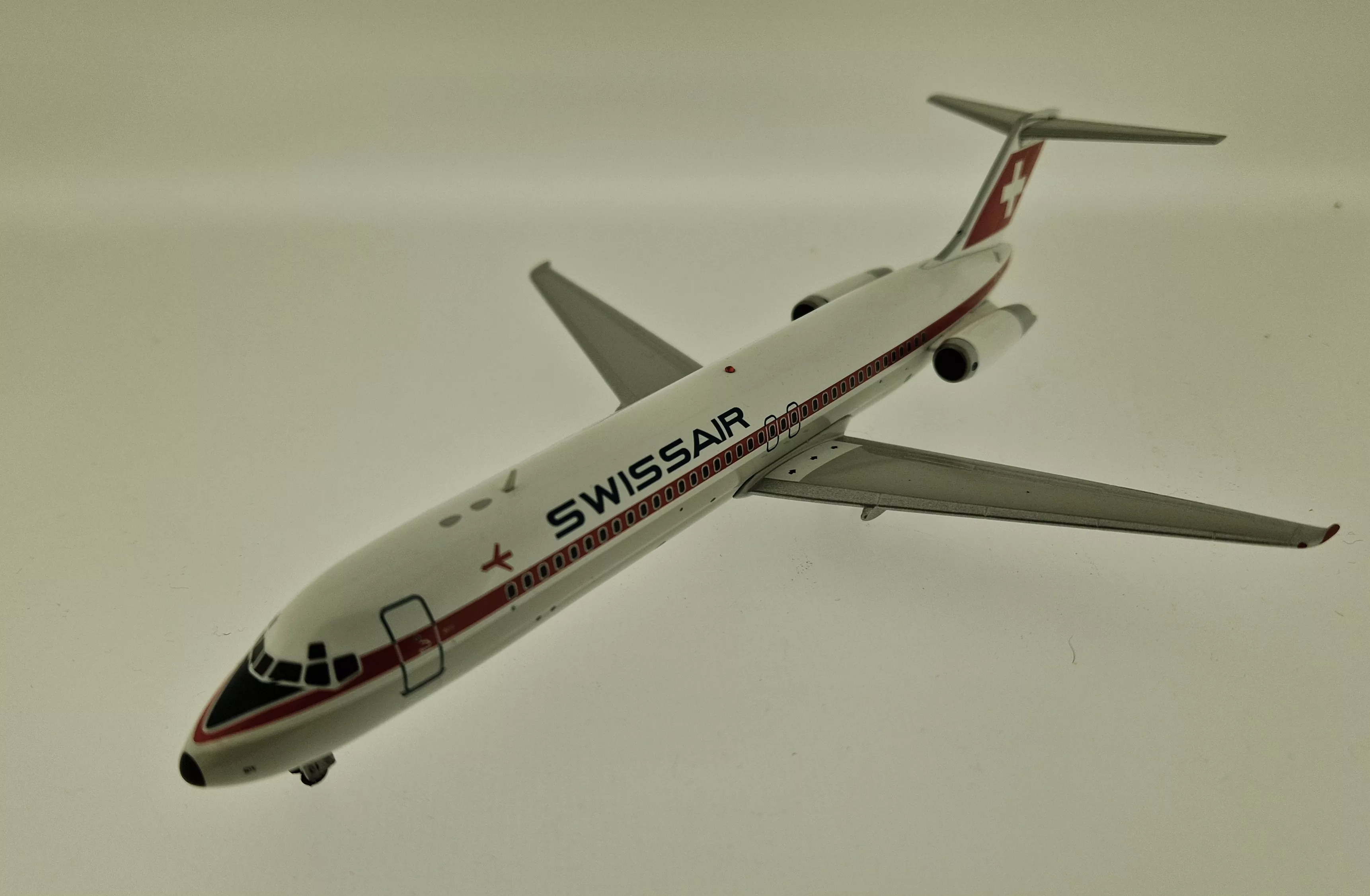 DC-9 -41 1:200 HB-IDY