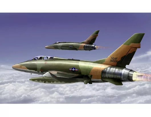 Trumpeter 01650 1:72 F-100F Super sabre