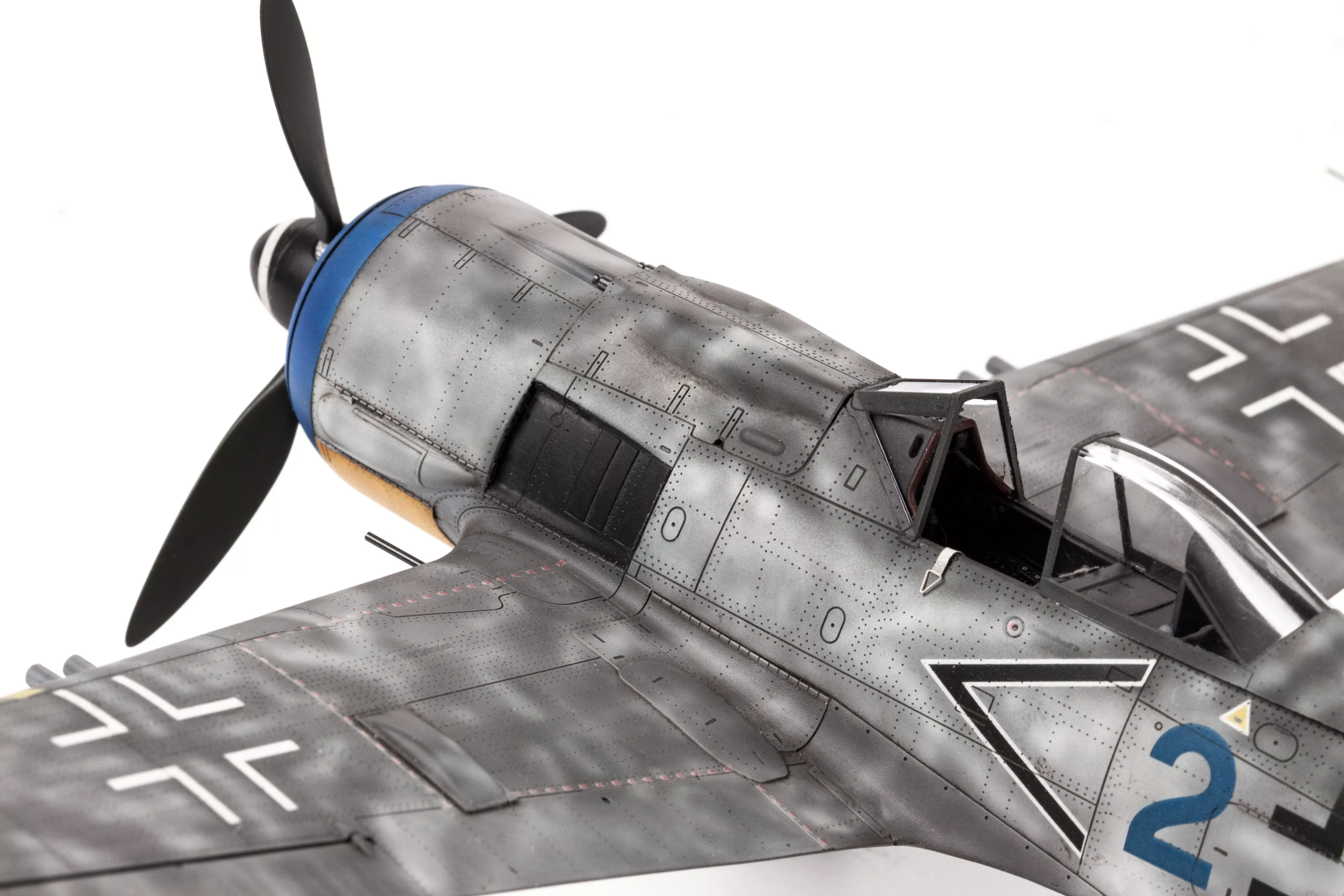 Eduard 82139 1/48 Focke-Wulf Fw190F-8 ProfiPACK