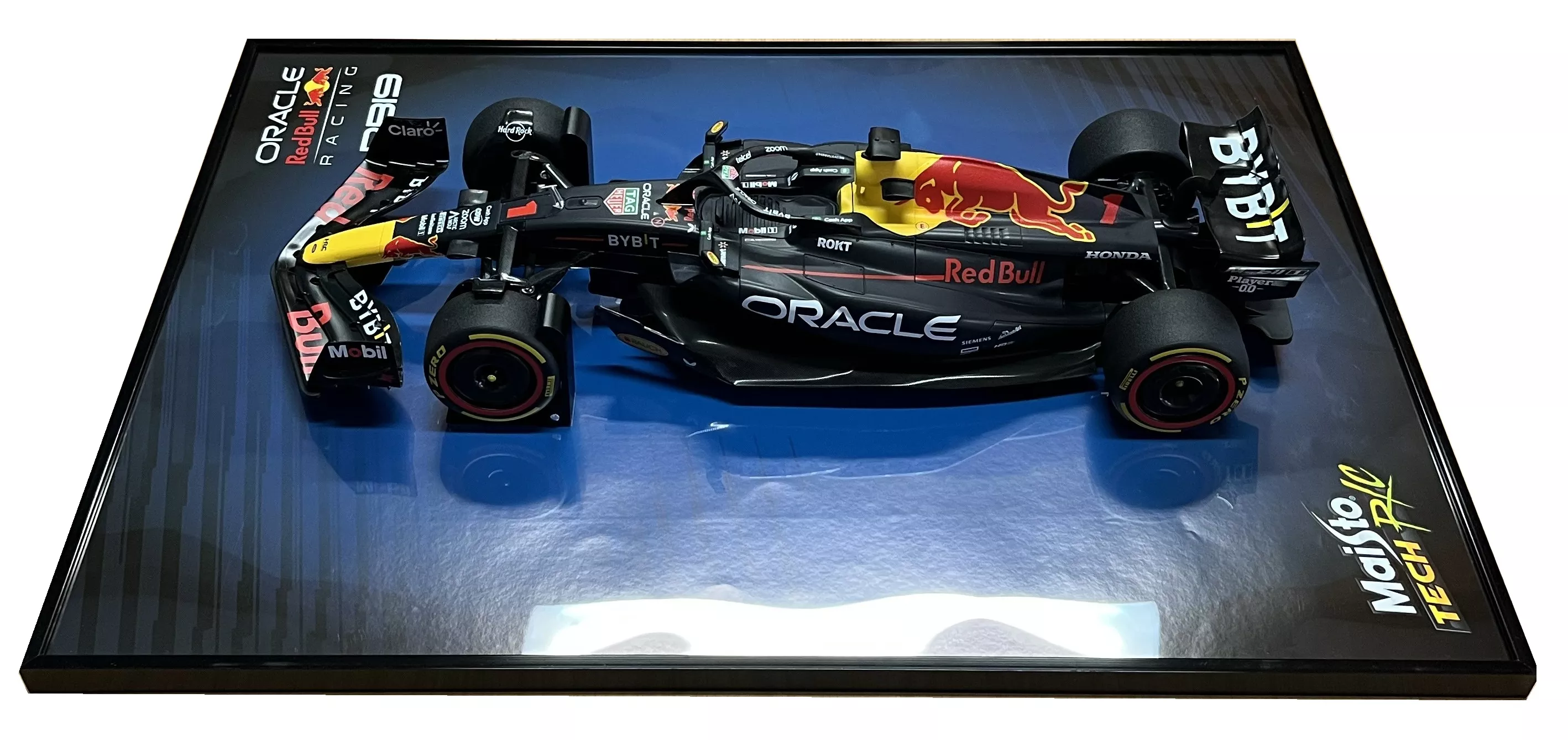 Maisto 1816802-1 1:10 Tableau Formule 1 RB19 Red Bull Racing