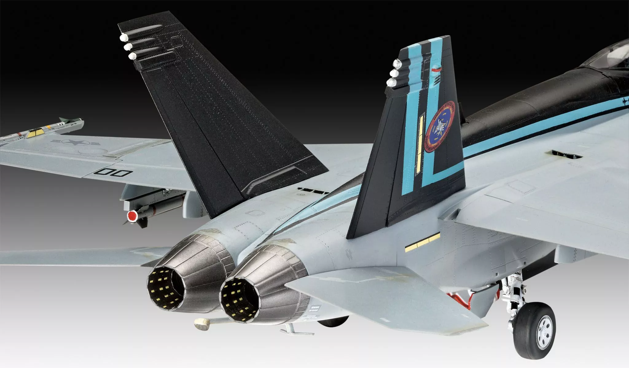 Revell 03864 1:48 Maverick's F/A-18E Super Hornet
