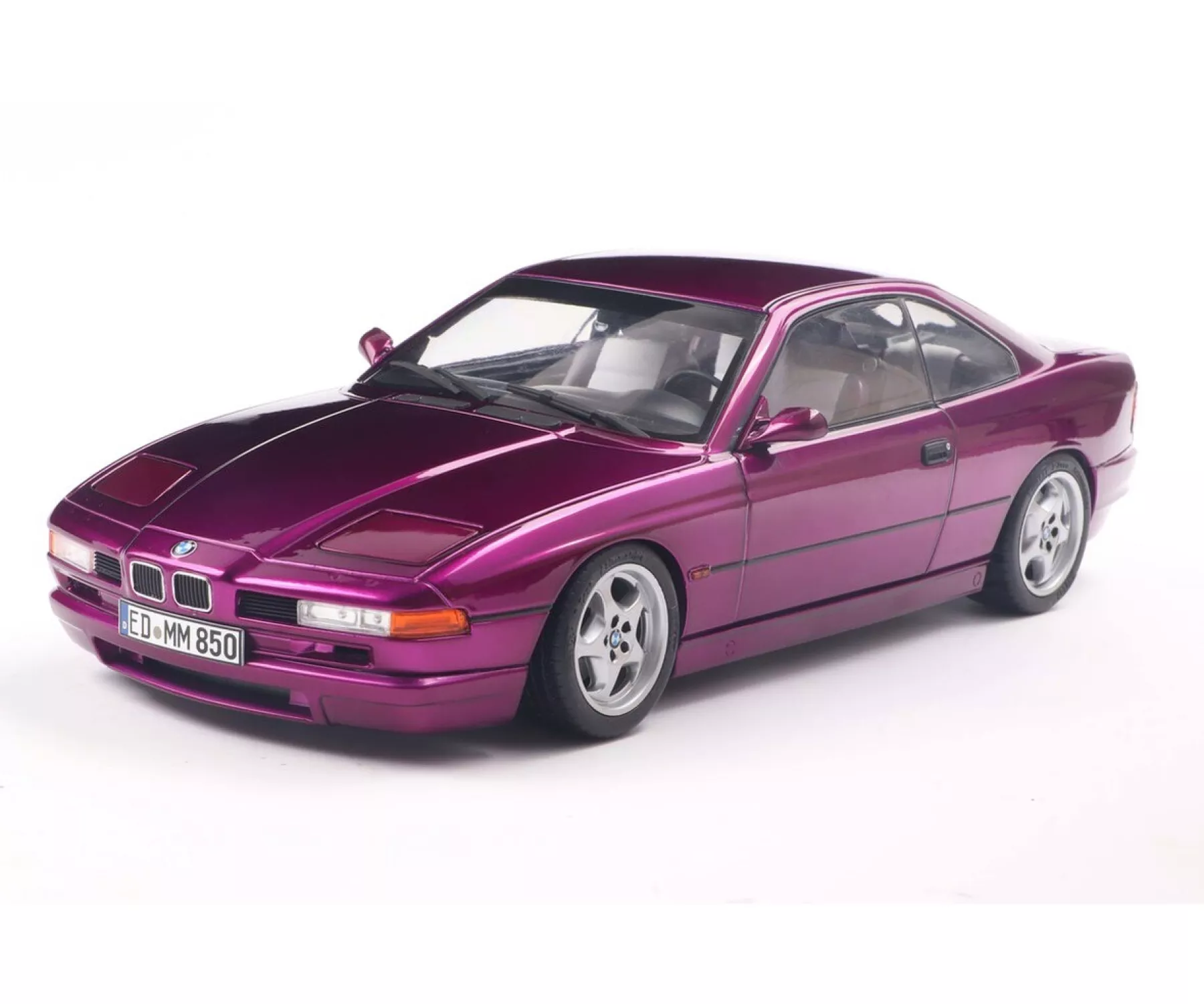 Solido 1807006 1:18 BMW 850 CSi (e31) Daytona