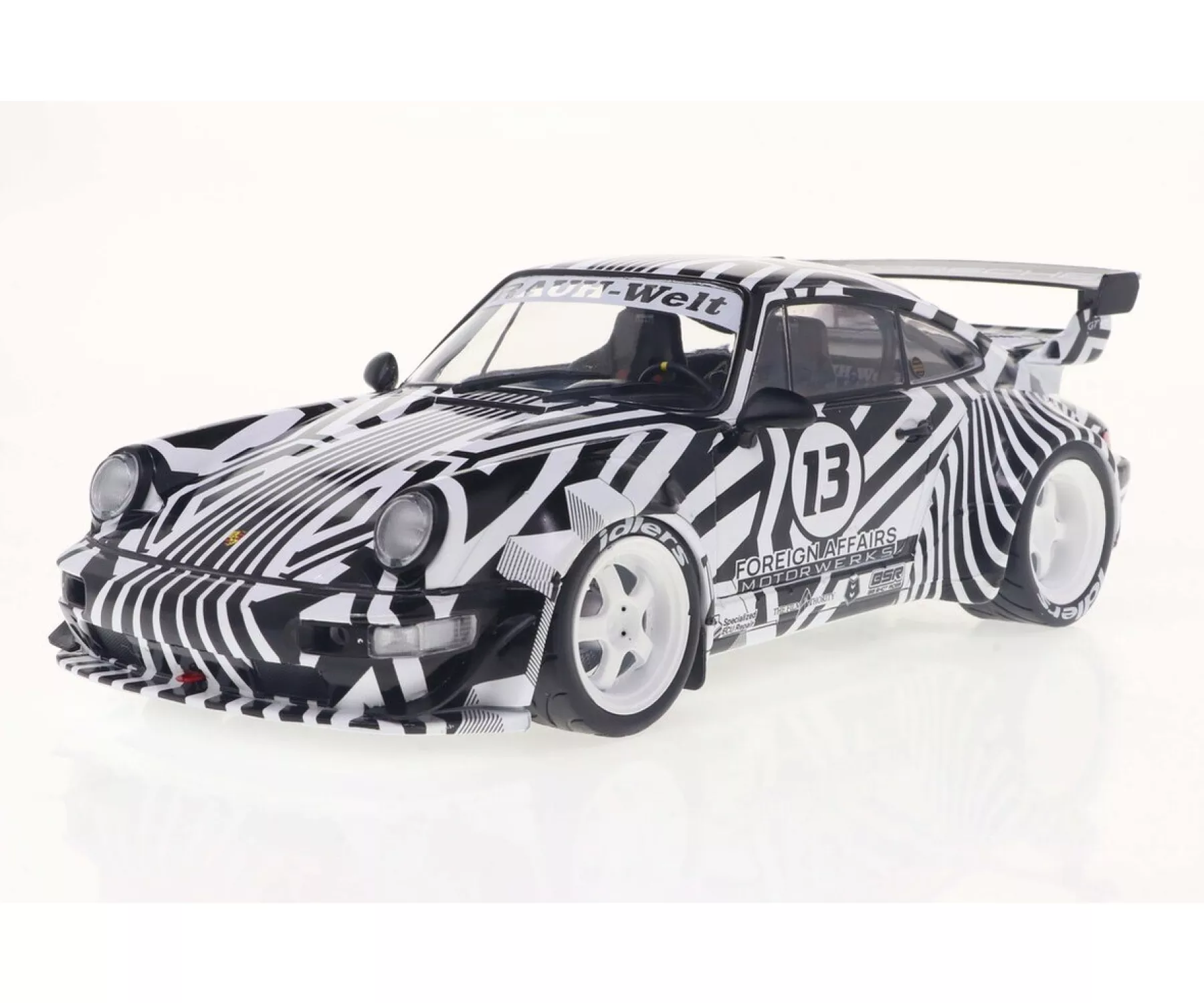 Solido 1807513 1:18 RWB Bodykit THE Zebta 2022
