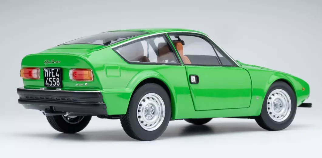 Norev 187832 1:18 Alfa Romeo Junior Zagato 1969 Green