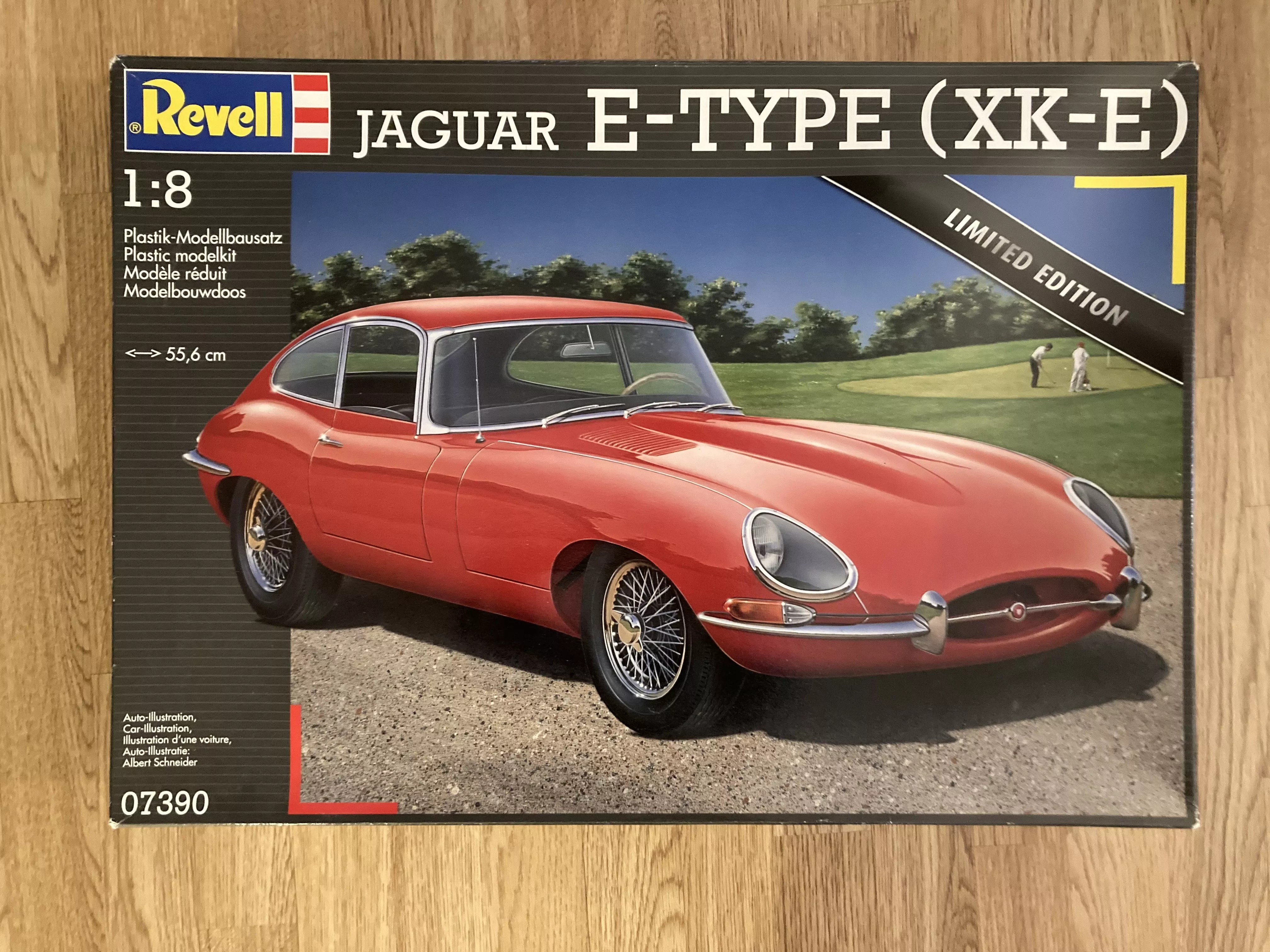 Occasion : Revell Jaguar Type E 1:8