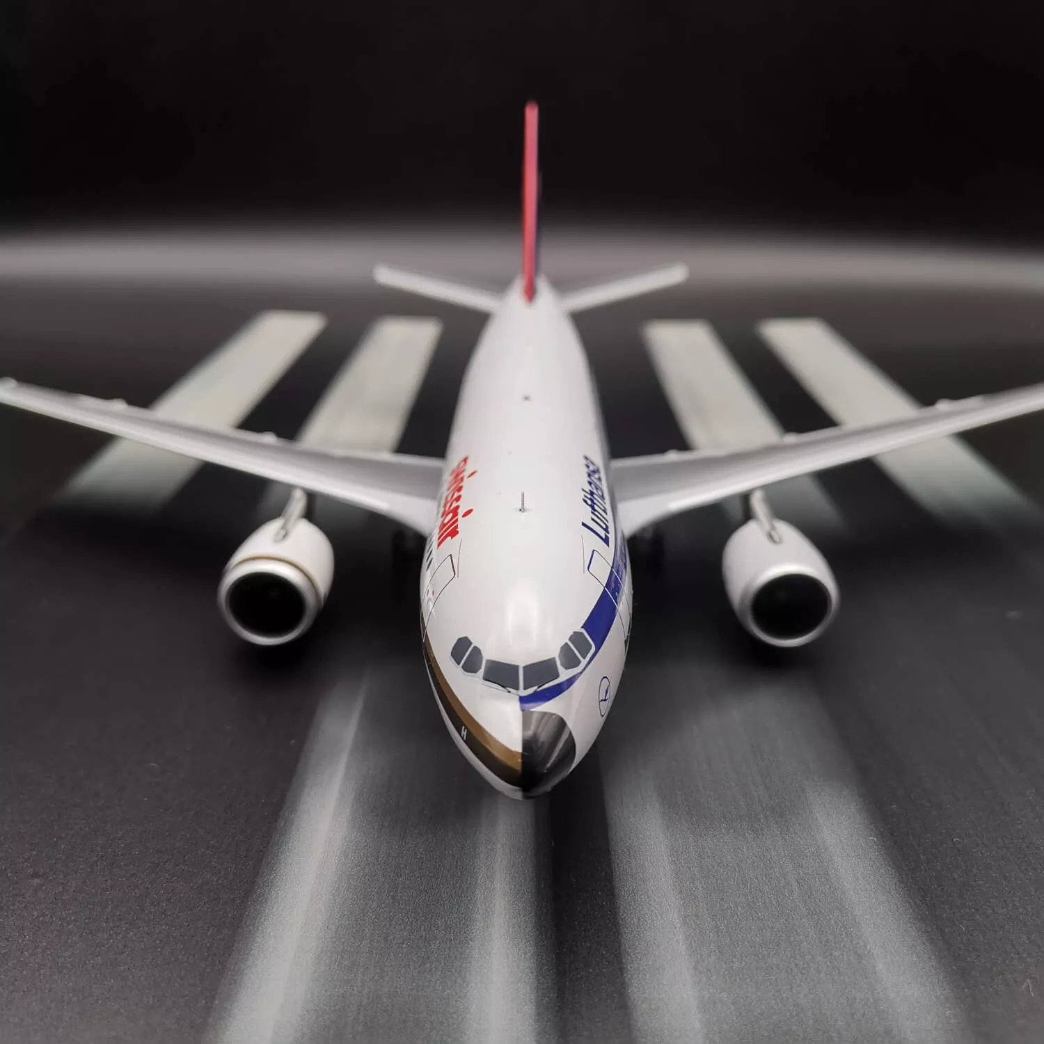 JC Wings 1:200 Airbus Swissair/Lufthansa A310-200 ''F-WZLH''