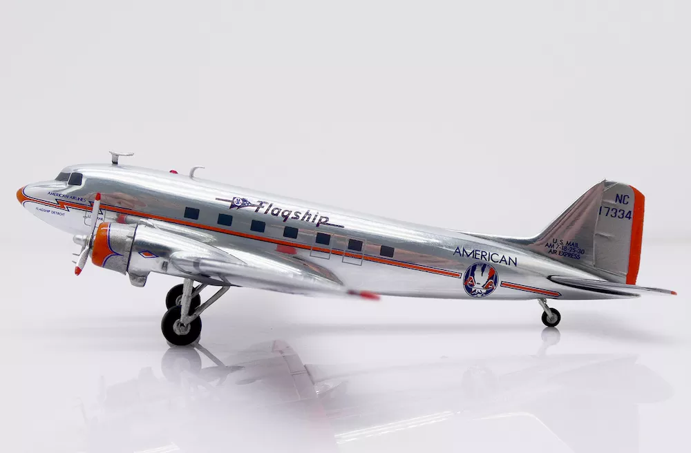 JC Wings Douglas DC-3 1:200 US Mail