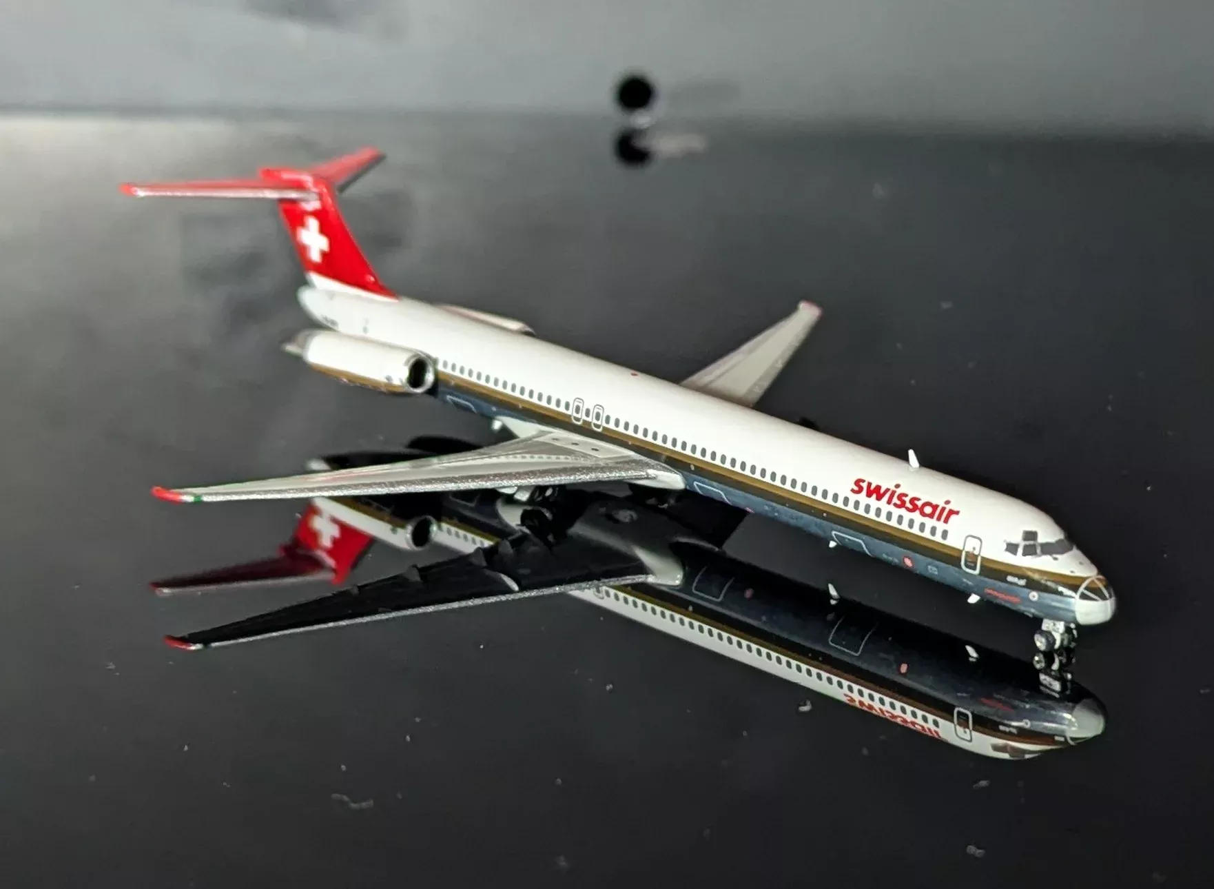 Phoenix MD-81 1:400 Swissair HB-INN Bulach