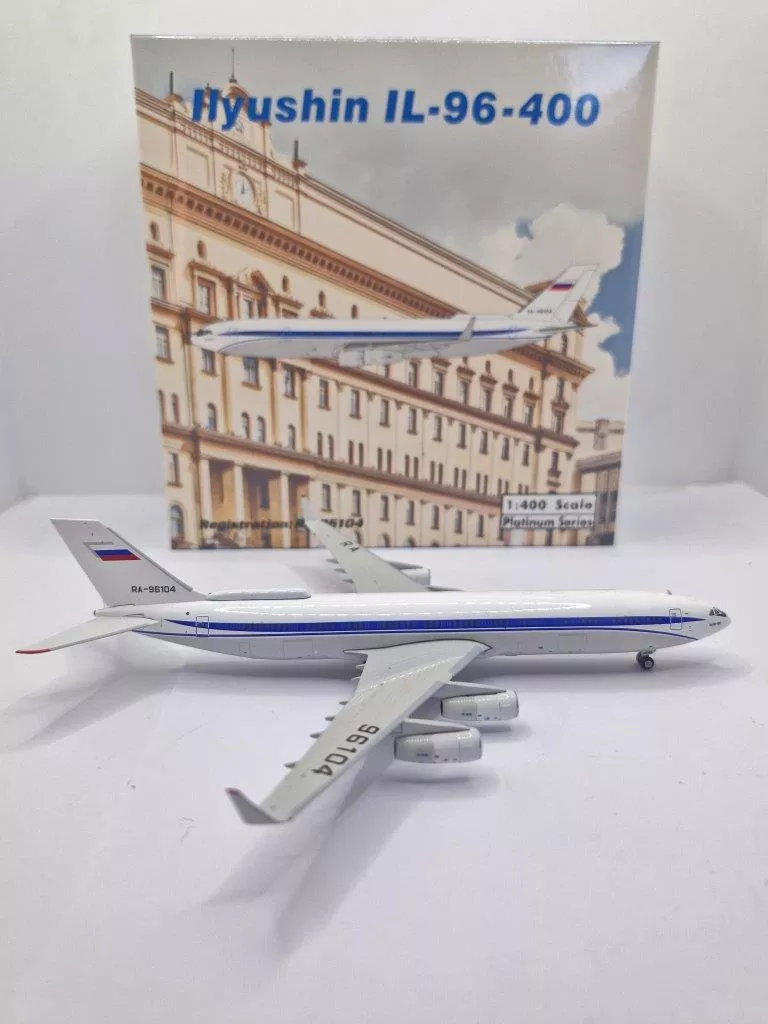 Phoenix IL-96-400 1:400 RA-96104-96104 Avion gouvernemental