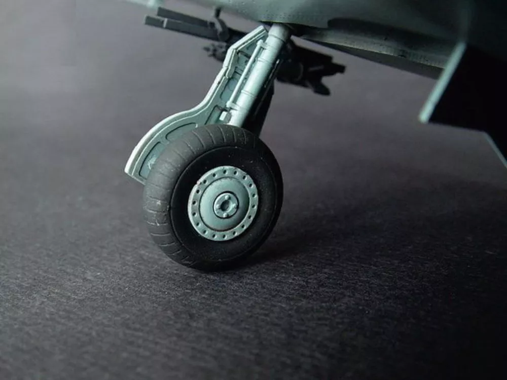 Trumpeter 02230 1:32 Mikoyan-Gurevich MIG-3