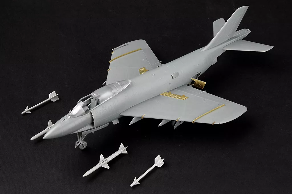 Hobby Boss 80364 1:48 McDonnell F3H-2 Demon