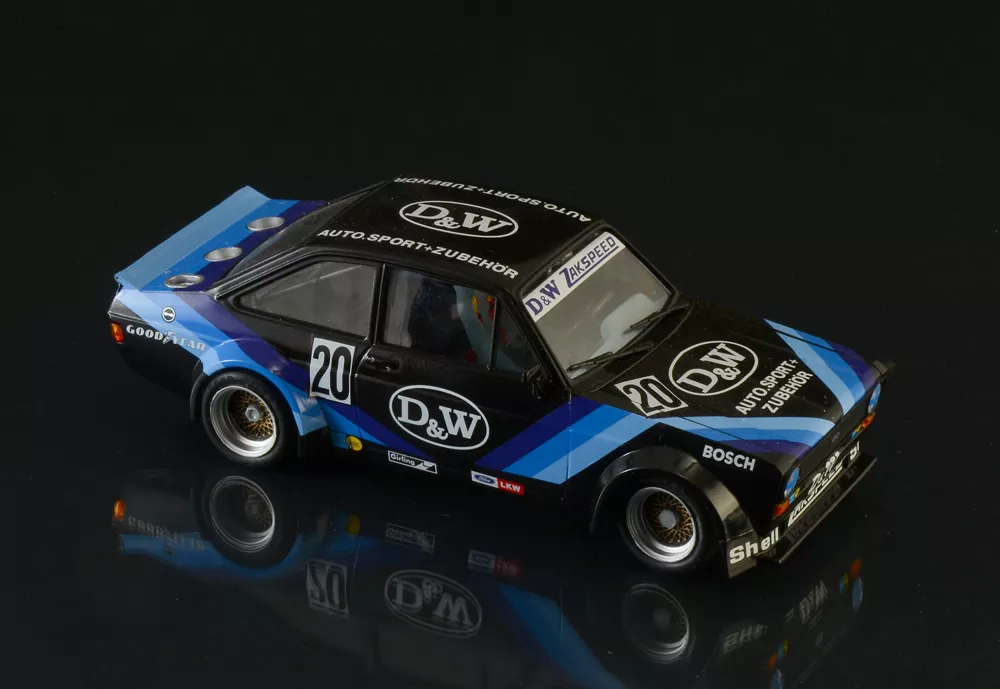 Italeri 3664 1:24 Ford Escort Zakspeed Gr.2