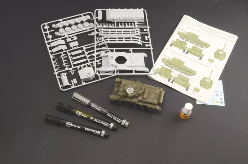Italeri 75004 1:56 Cromwell Mark IV Starter Set