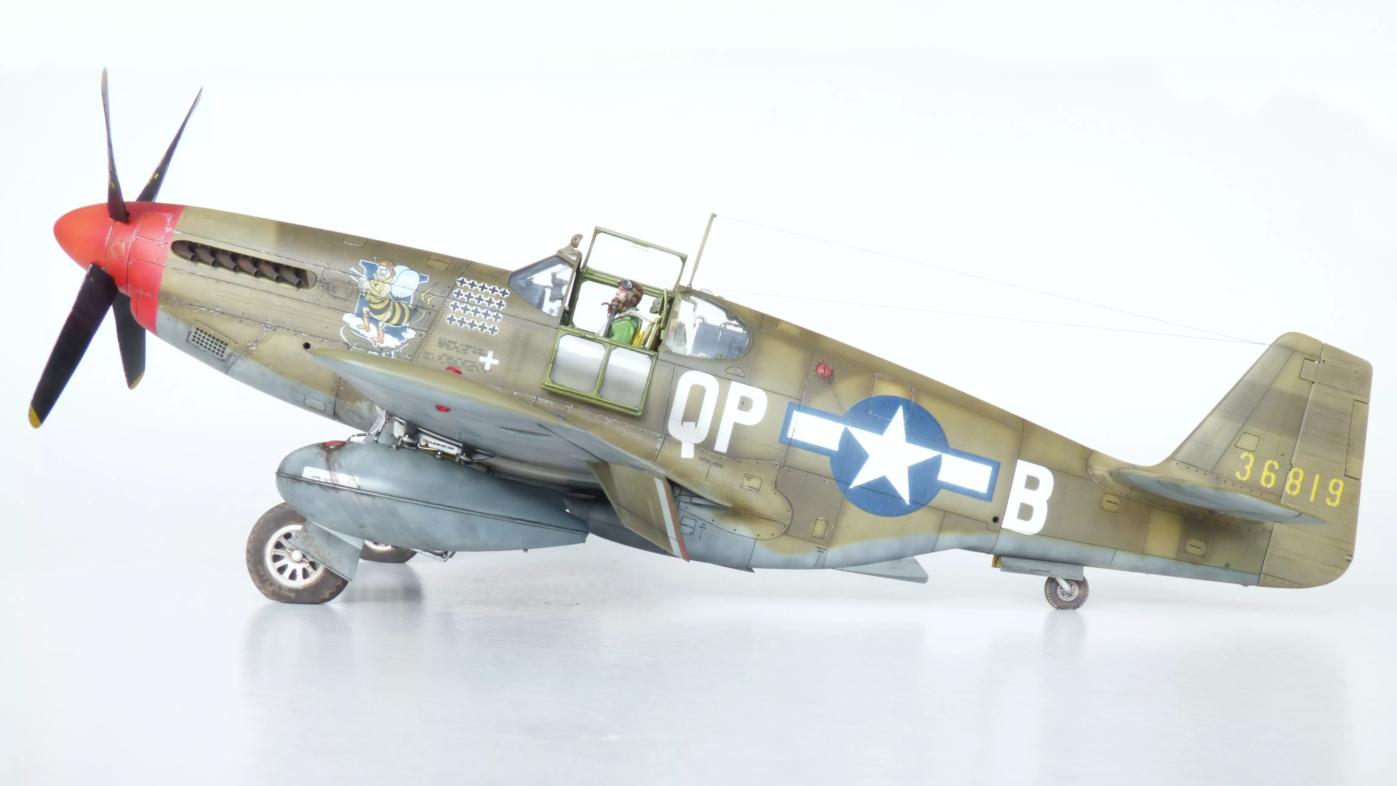 Eduard 932011 1/32 P-51B Mustang Royal Hybrid