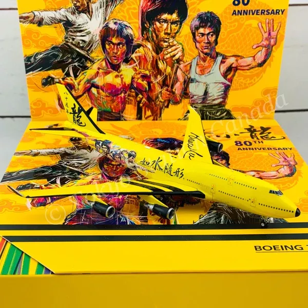 Tiny  B 747-400 1:400 80th anniversary Bruce Lee