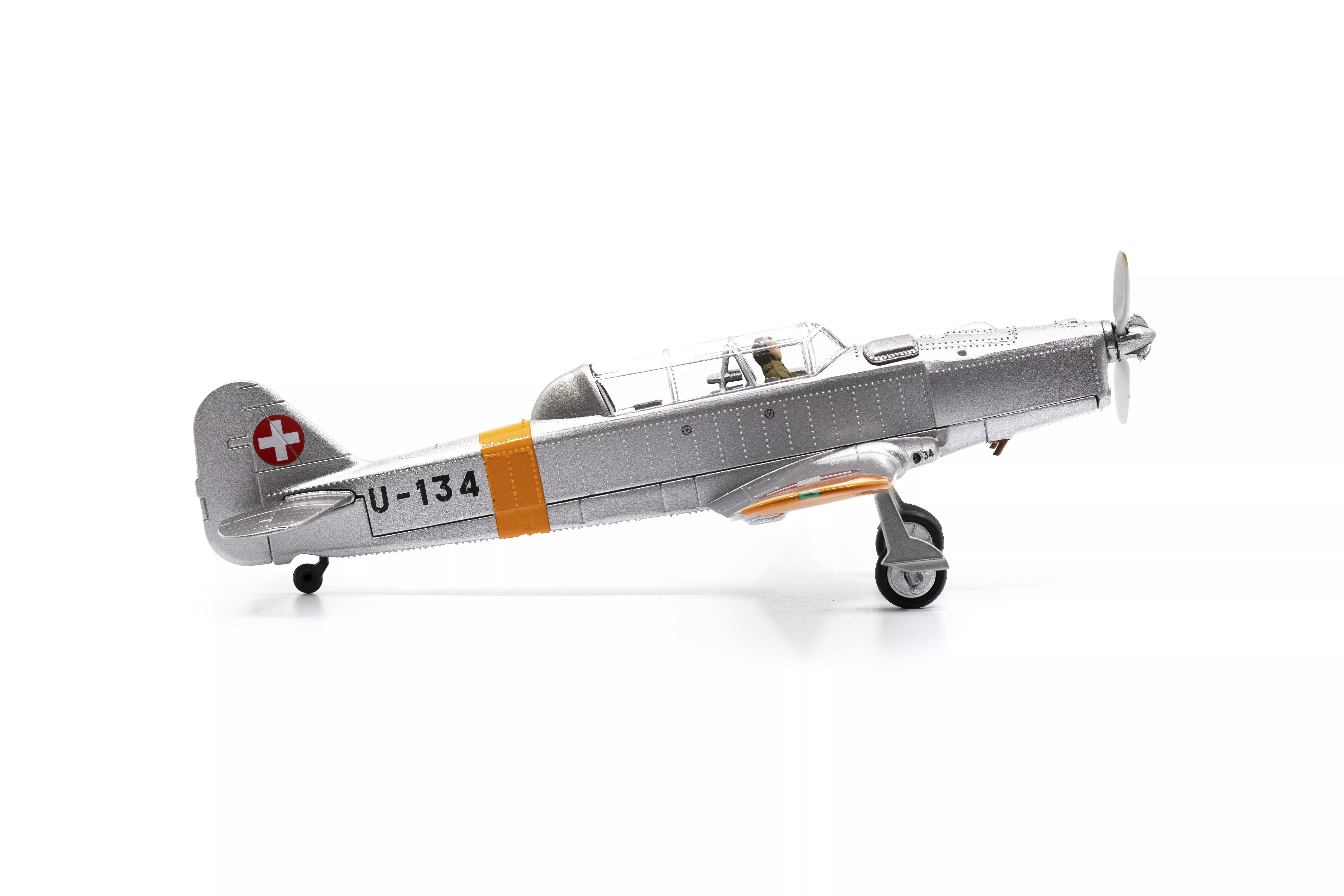 ACE 1552 1:72 Pilatus P-2-06 U-134 année 1970