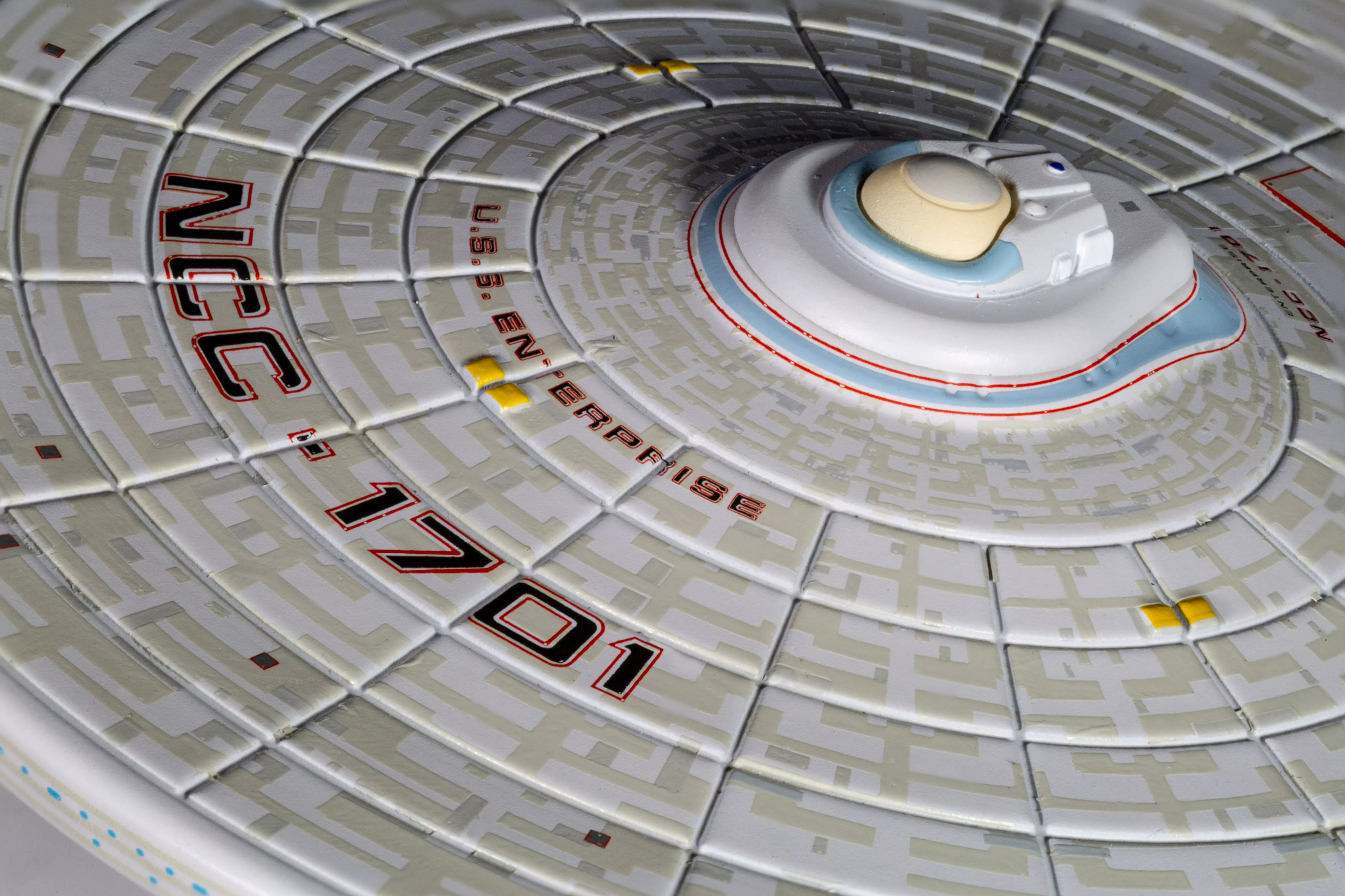 Star Trek USS Enterprise NCC-1701 Corgi - CC98001