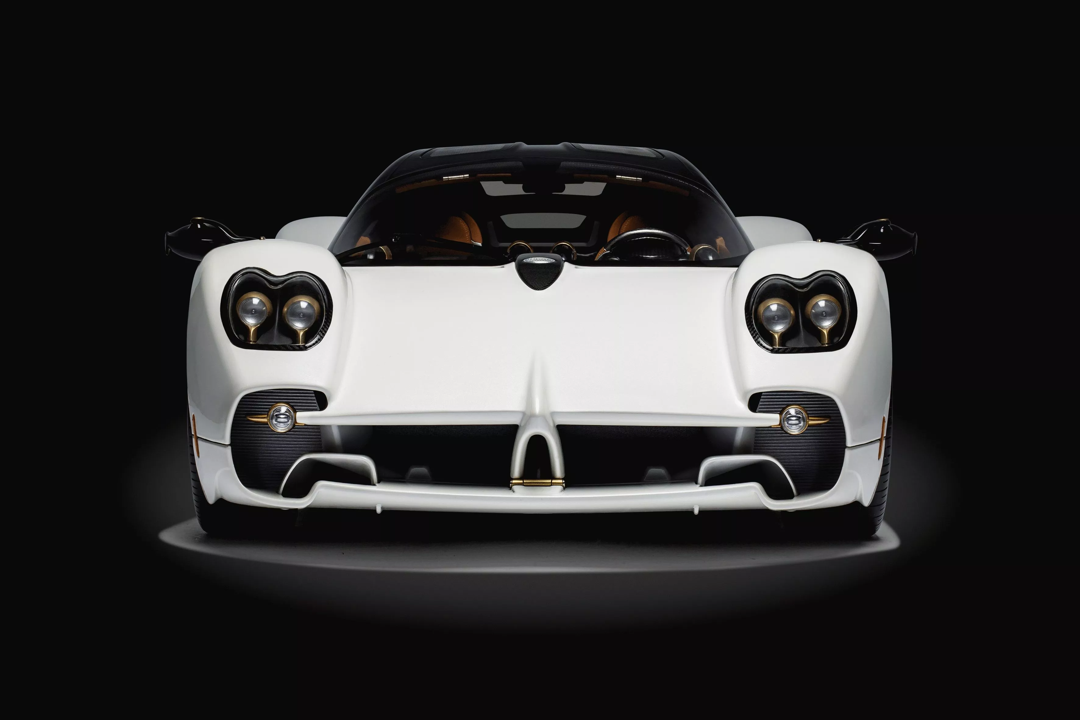 Pagani Utopia Coupé Bianco Perla 1:8 Pocher - HK123